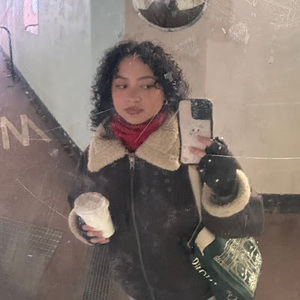 Meet your Posher, Nikki